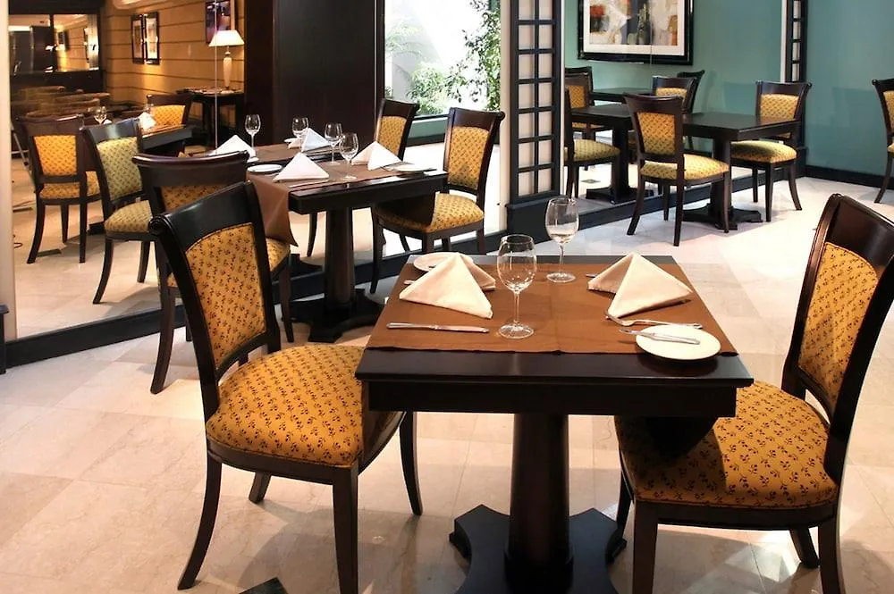 Amerian Executive Mendoza Hotel