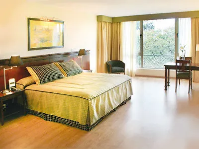 Amerian Executive Mendoza Hotel