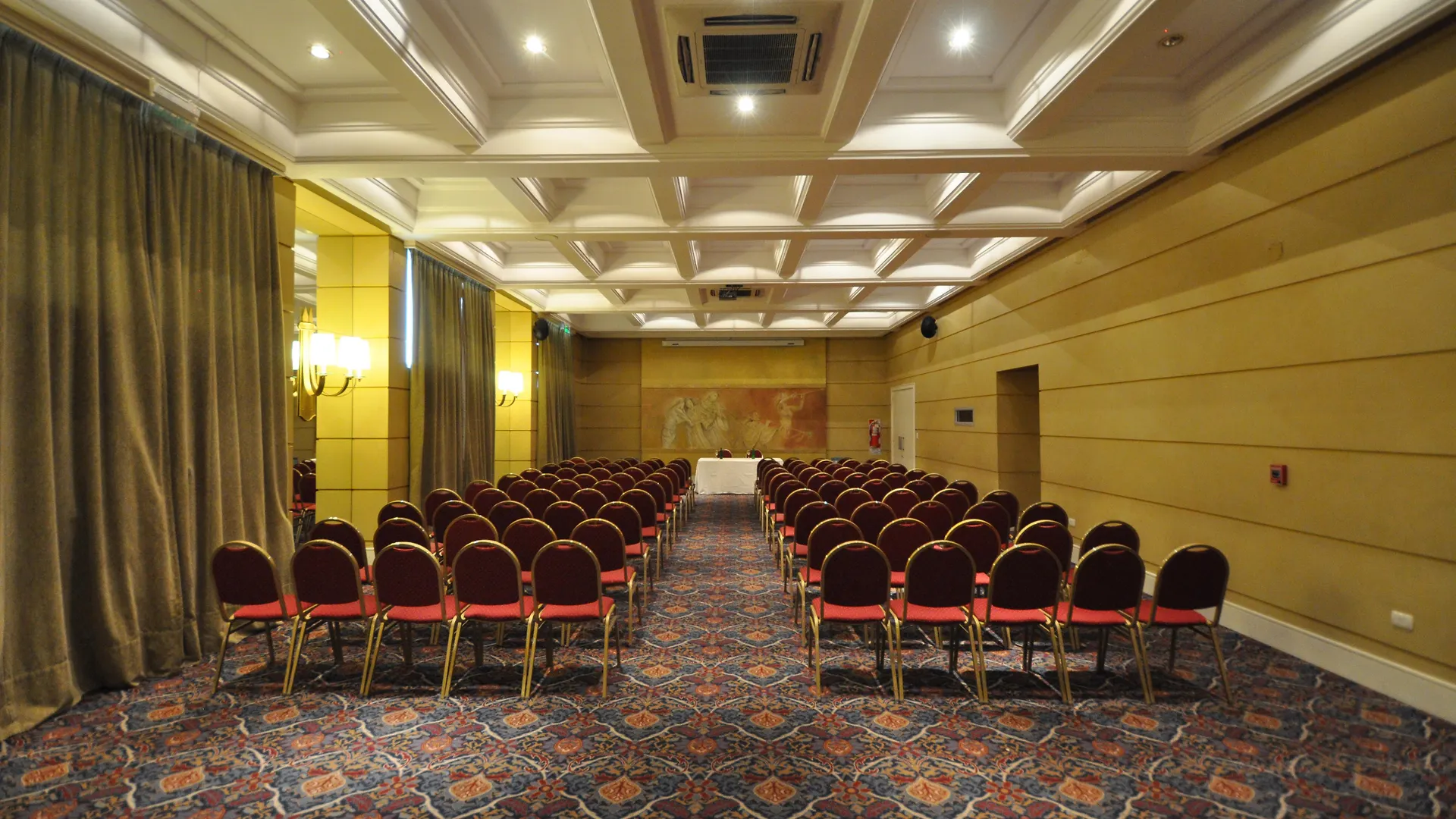 Amerian Executive Mendoza Hotel
