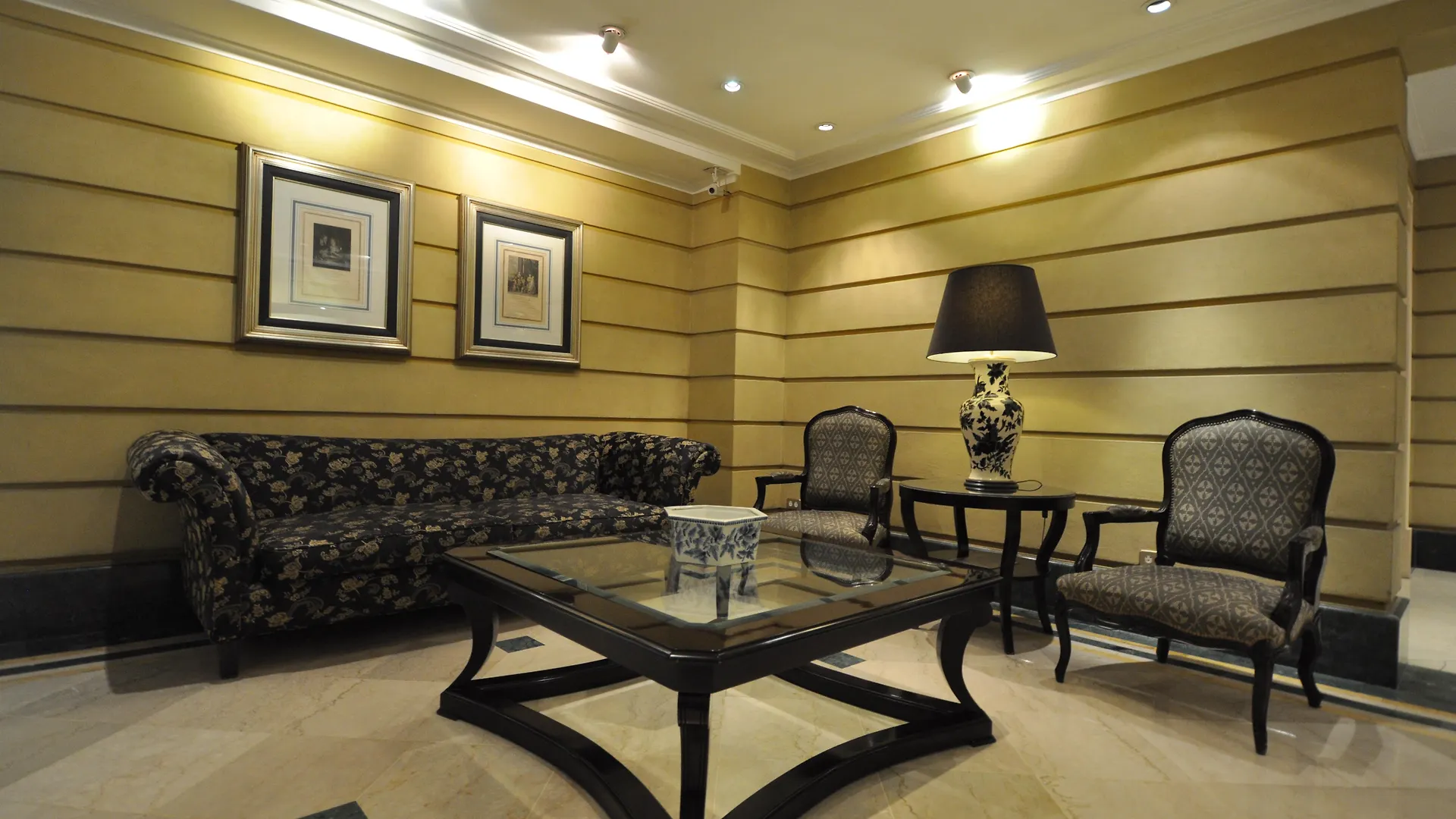 Amerian Executive Mendoza Hotel