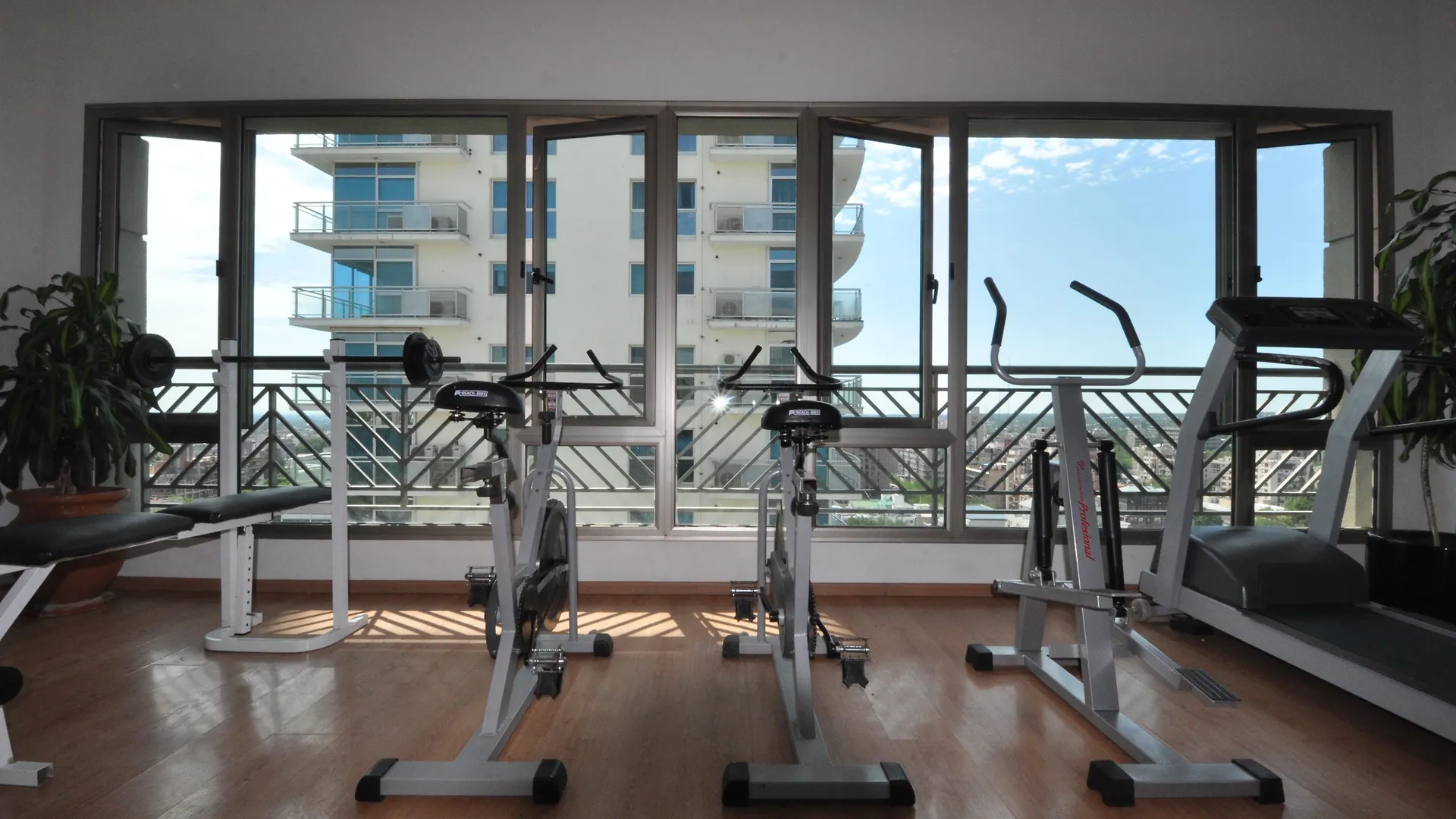 ****  Amerian Executive Mendoza Hotel Argentina