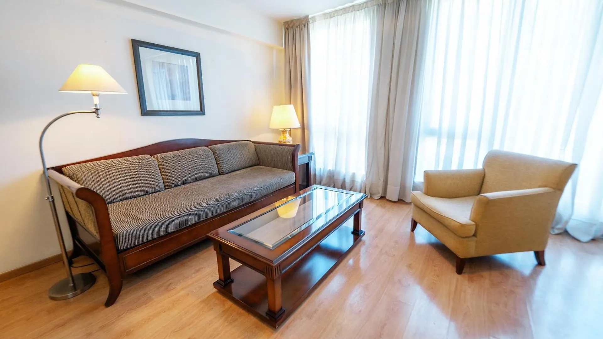 Amerian Executive Mendoza Hotel
